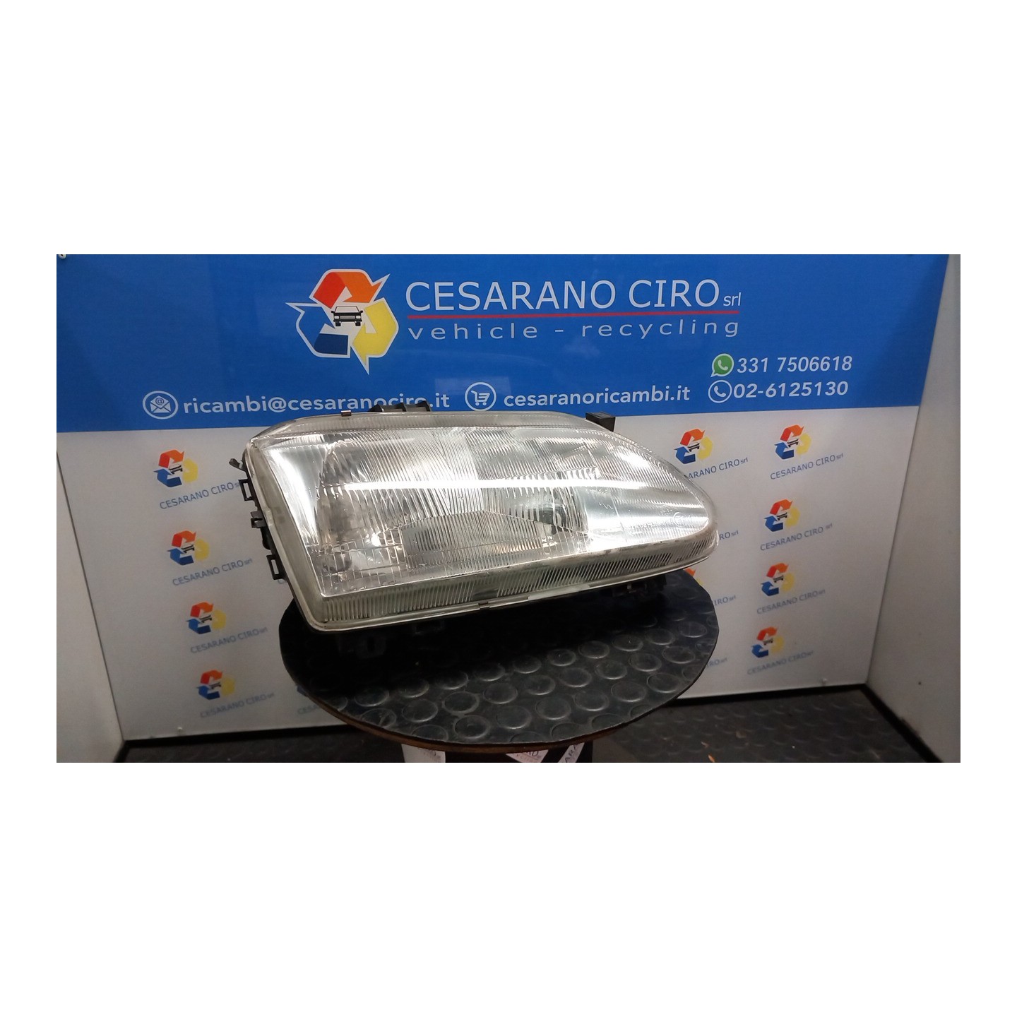 PROIETTORE DX. 002 RENAULT MEGANE 1A SERIE (01/96-09/99) K7MA7 7701040683