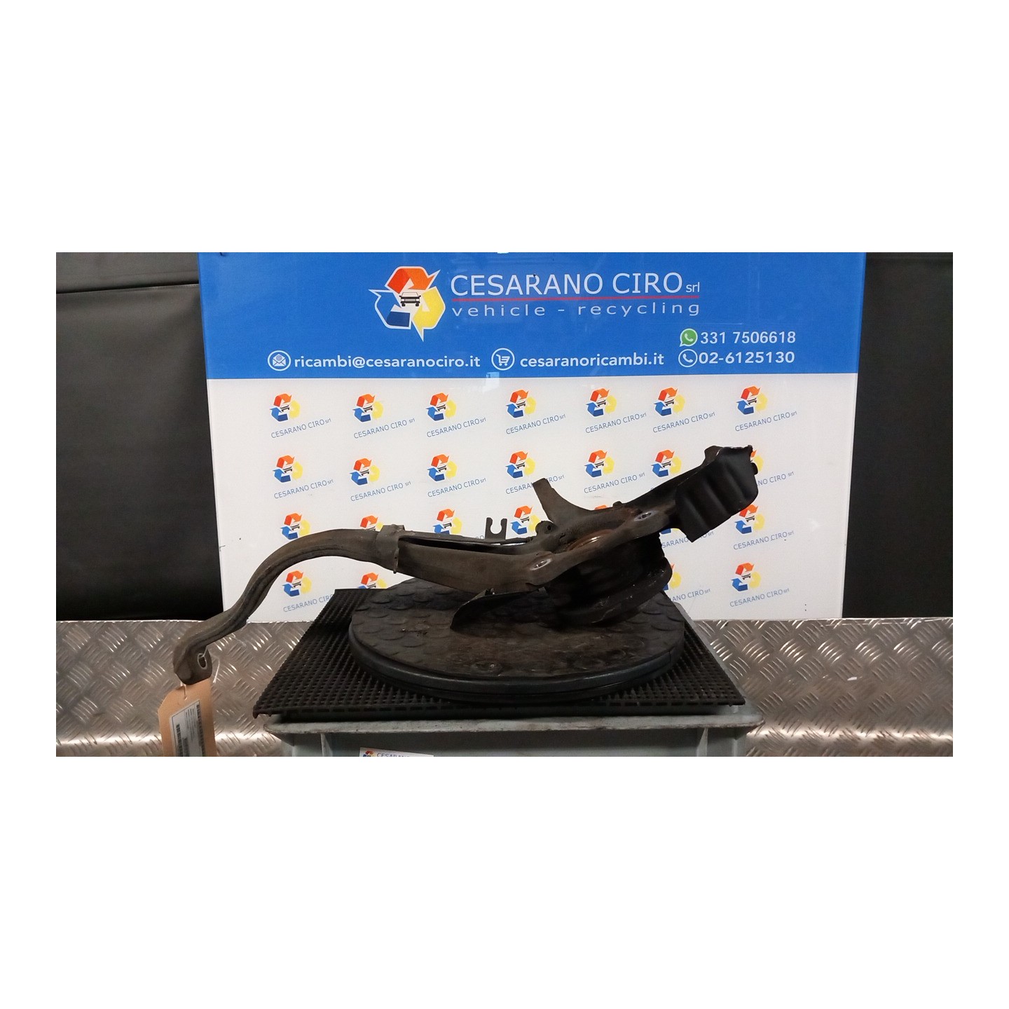 MONTANTE SOSP. ANT. DX. 025 ALFA ROMEO GT (X2) (12/03-03/11) 937A1000 60624976