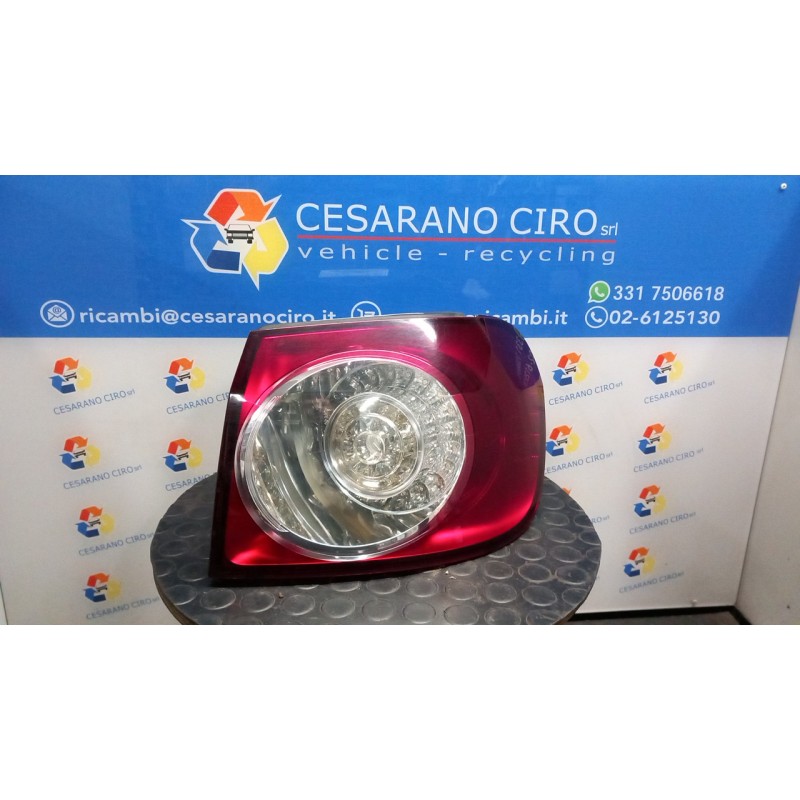 FANALE POST. PARTE EST. VALEO DX. 111 VOLKSWAGEN GOLF PLUS (5M) (01/05-04/09) BLF 5M0945096N