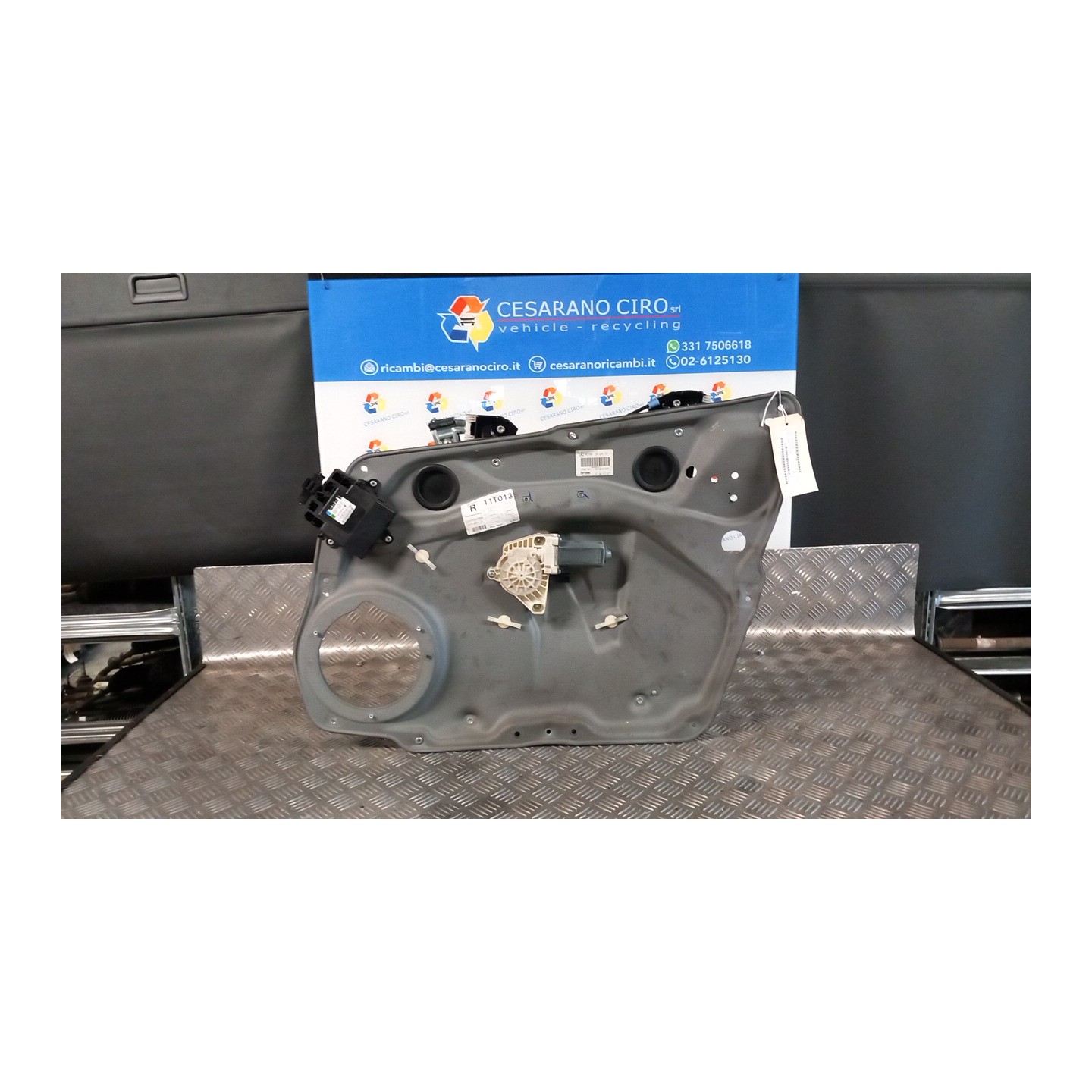 ALZACRISTALLO ELETTR. PORTA ANT. 09-01- DX. 001 MERCEDES-BENZ CLASSE A (W168) (03/01-06/04) 668940 A1687202046