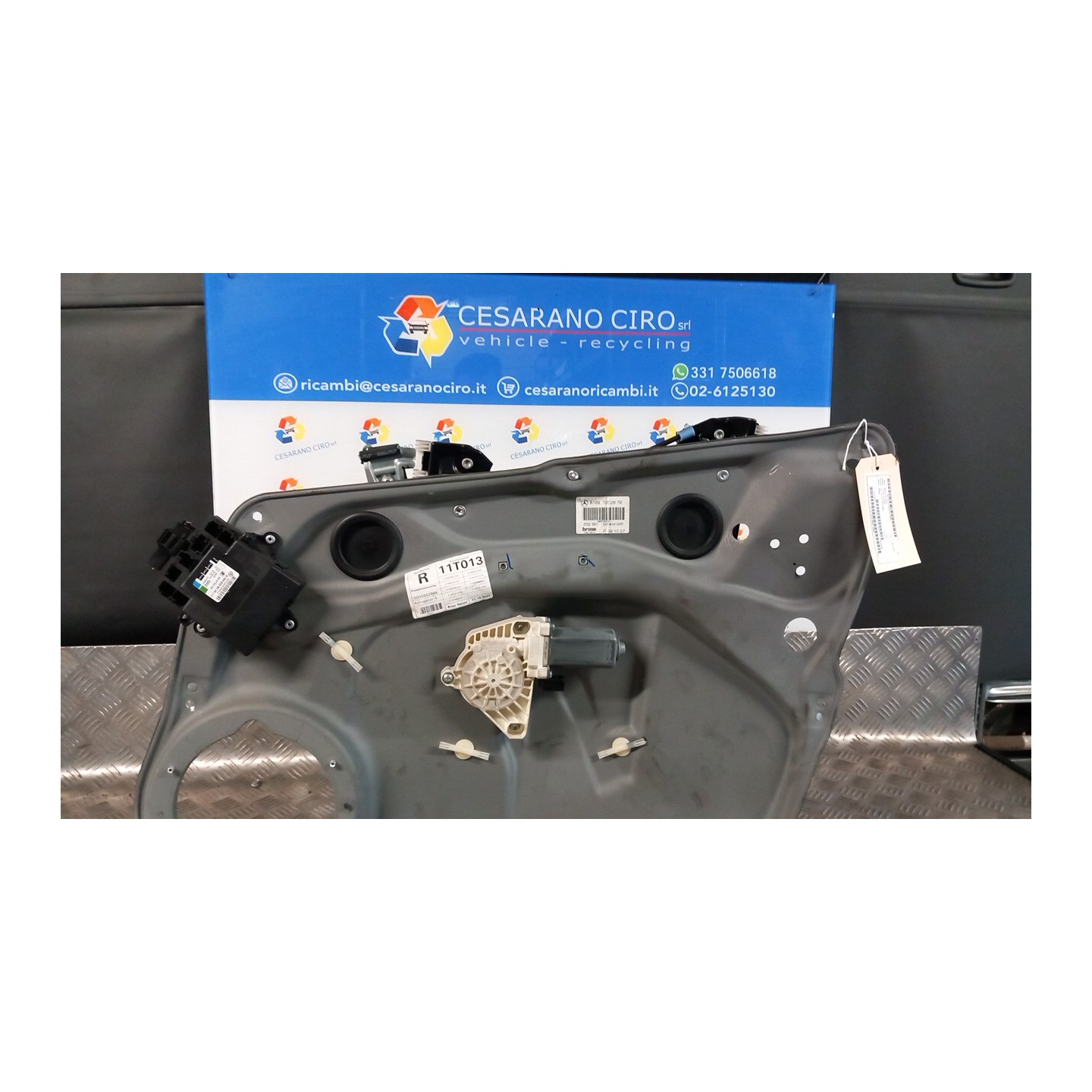 ALZACRISTALLO ELETTR. PORTA ANT. 09-01- DX. 001 MERCEDES-BENZ CLASSE A (W168) (03/01-06/04) 668940 A1687202046