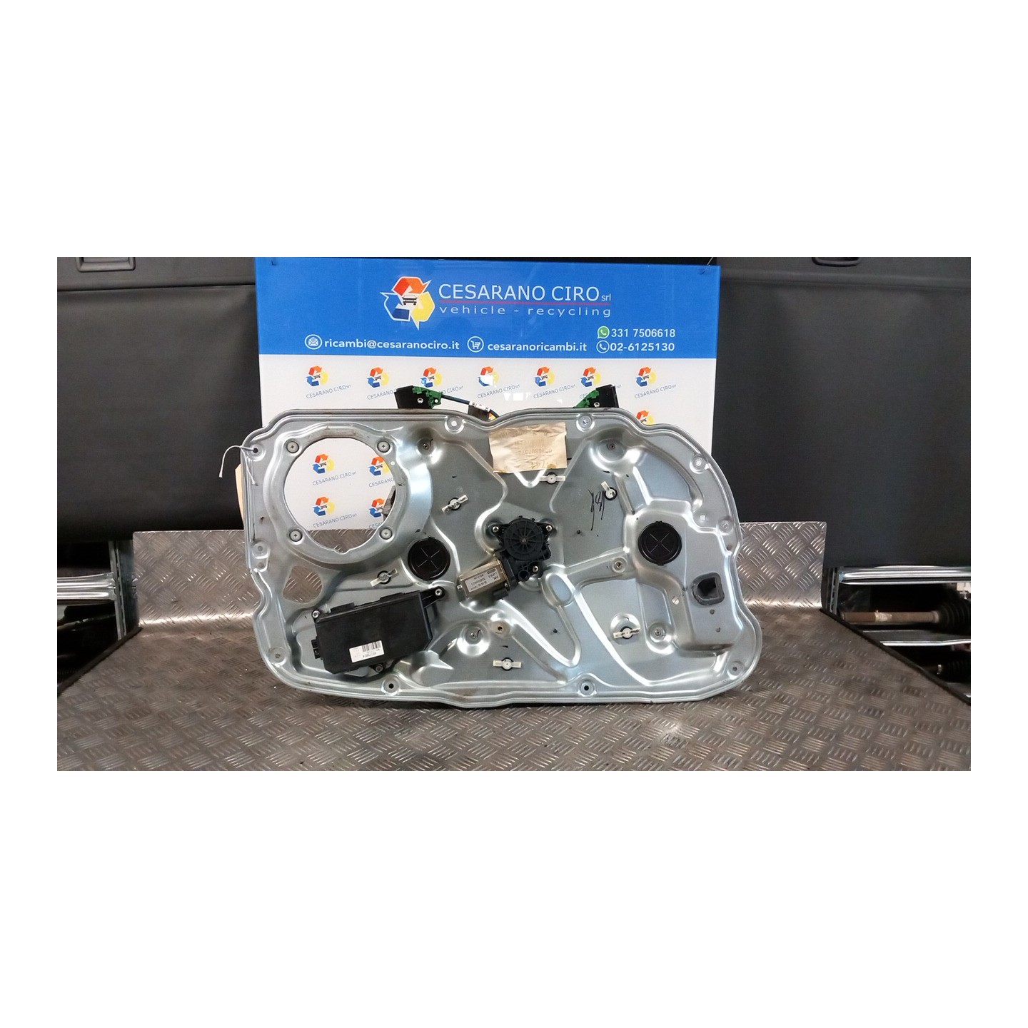 ALZACRISTALLO ELETTR. PORTA ANT. SX. 017 FIAT STILO (2C) (09/01-11/03) 182B6000 46831655