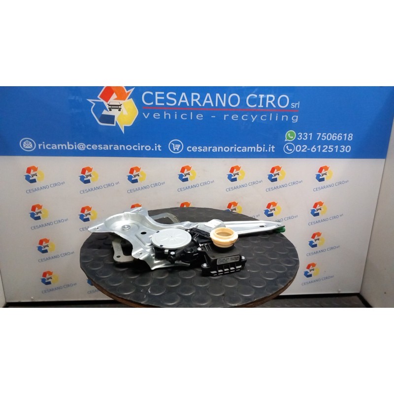 ALZACRISTALLO PORTA POST. DX. 022 TOYOTA AURIS (11/12-) 2ZR-FXE 6983002210