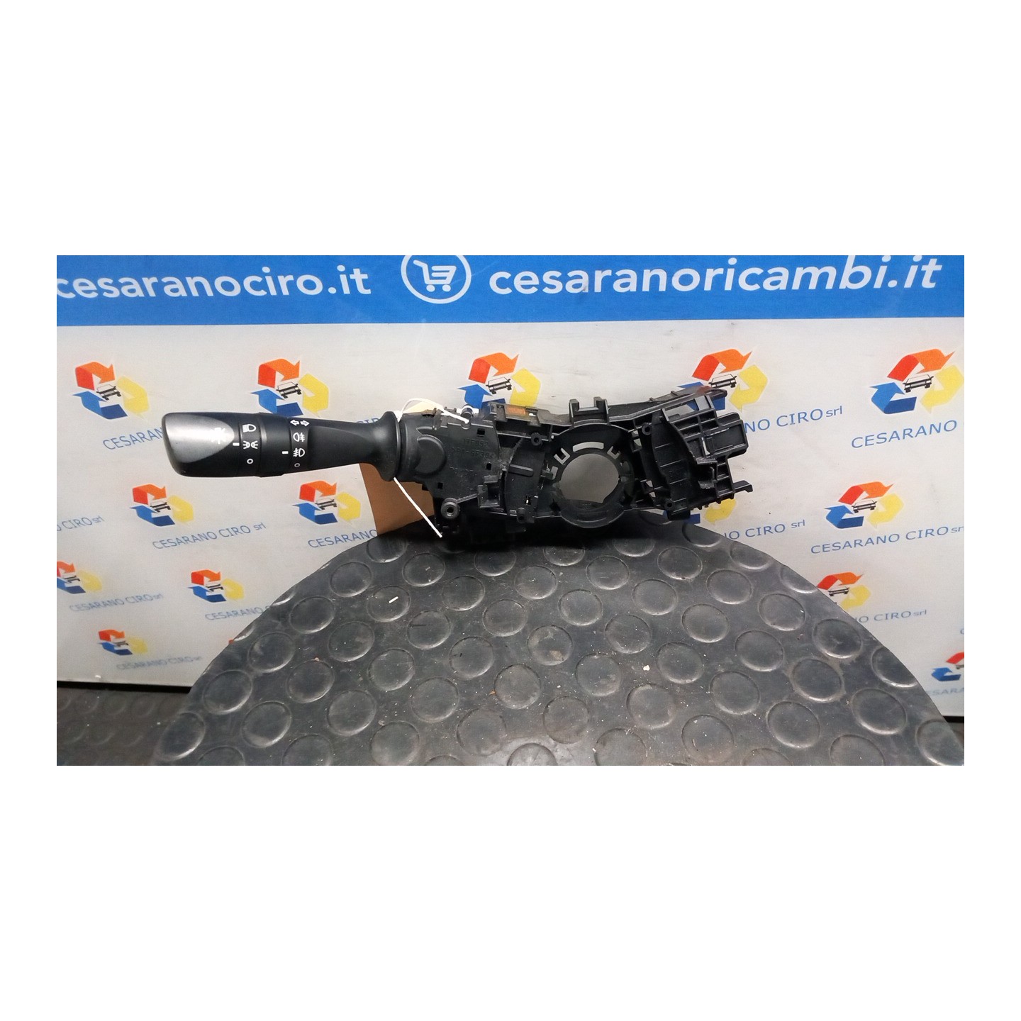 BLOCCO COMANDO VOLANTE LUCI P/LIVELLO G 082 TOYOTA AURIS (11/12-) 2ZR-FXE 8414002720