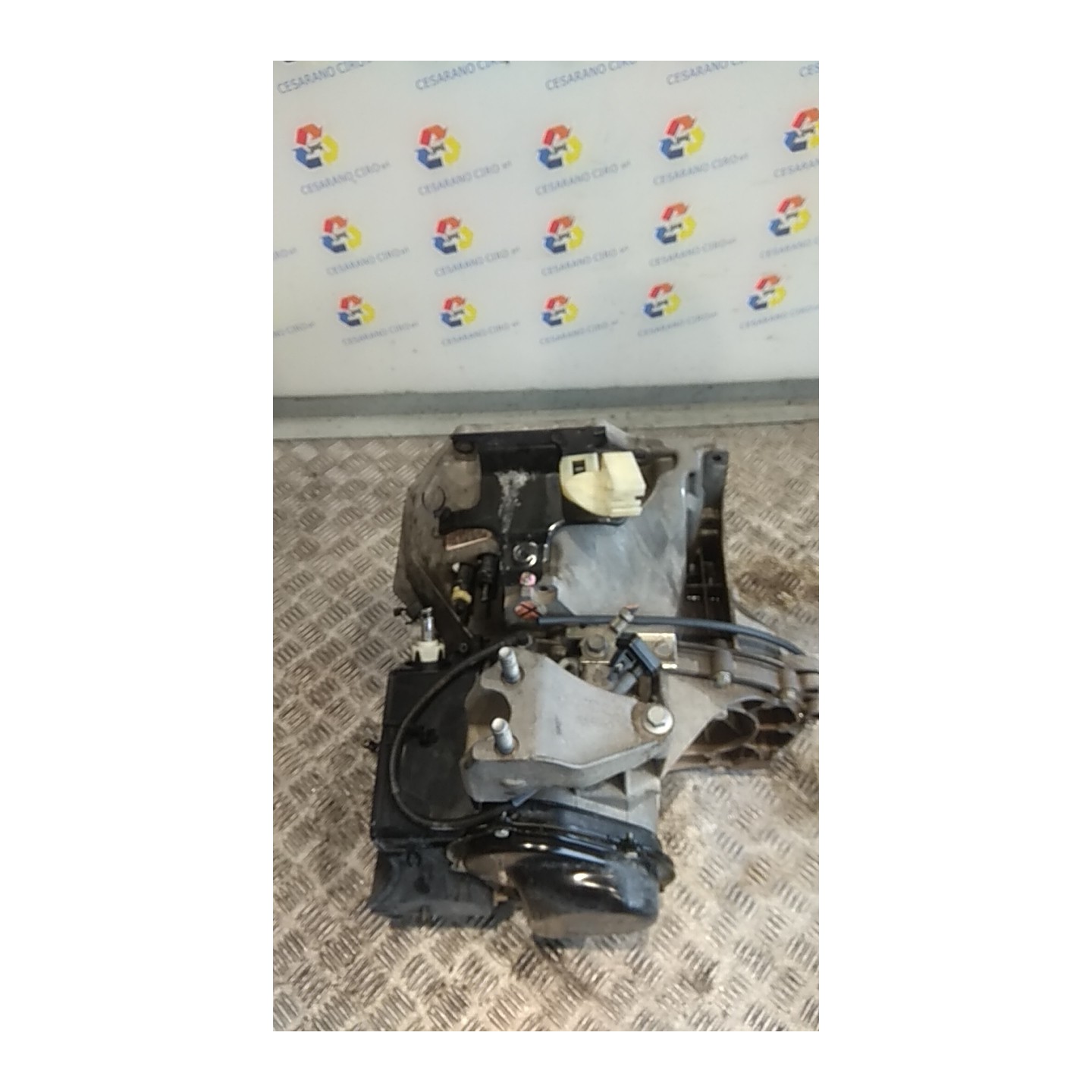 CAMBIO COMPL. 095 FORD FIESTA (CCN) (11/12-) XUJB 2021859