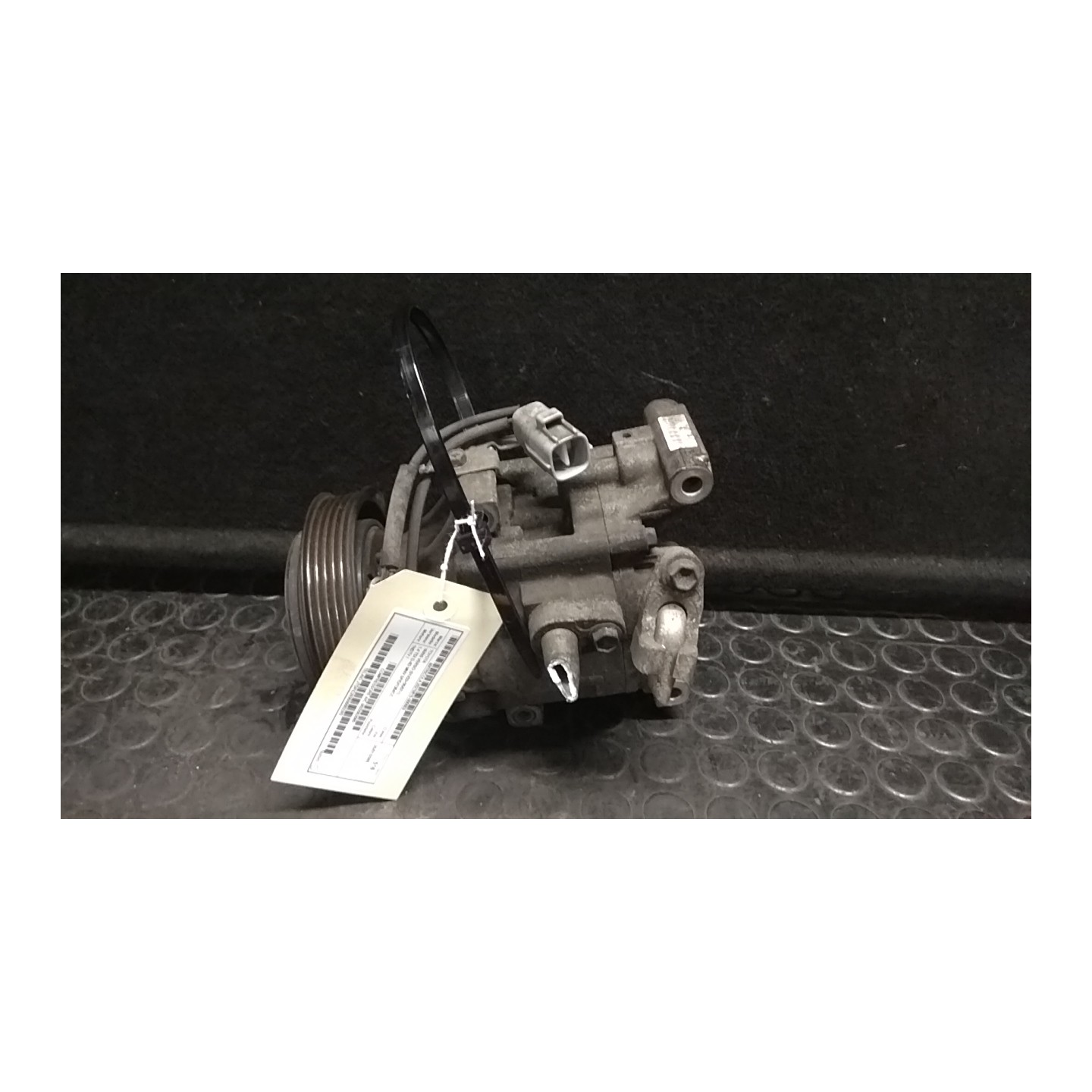 COMPRESSORE A/C 003 TOYOTA YARIS VERSO (01/03-06/07) 1NDTV 8832052080