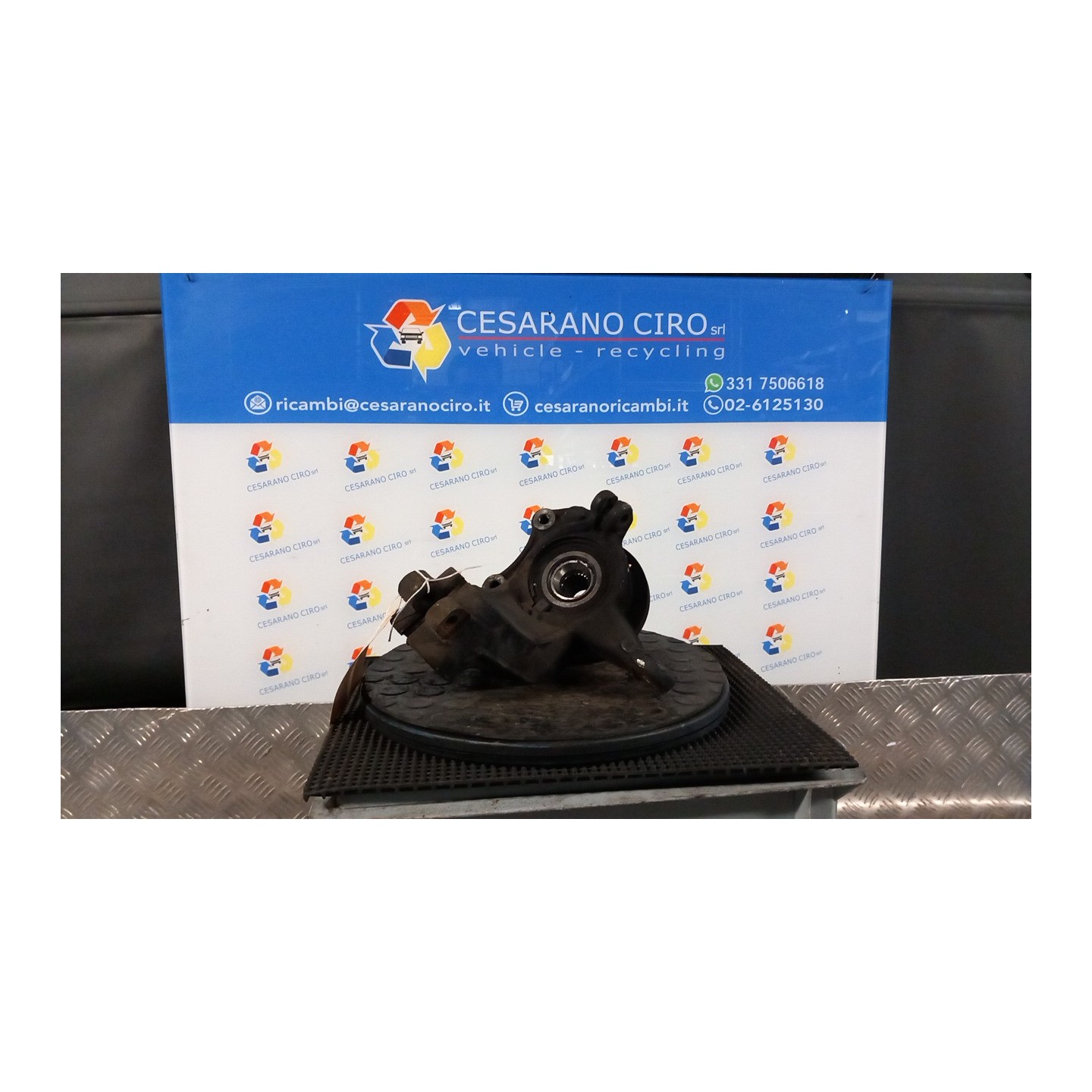 MONTANTE SOSP. ANT. C/CUSCINETTO/MOZZO SX. 049 CITROEN C3 PICASSO (02/09-02/18) 8FS 364690