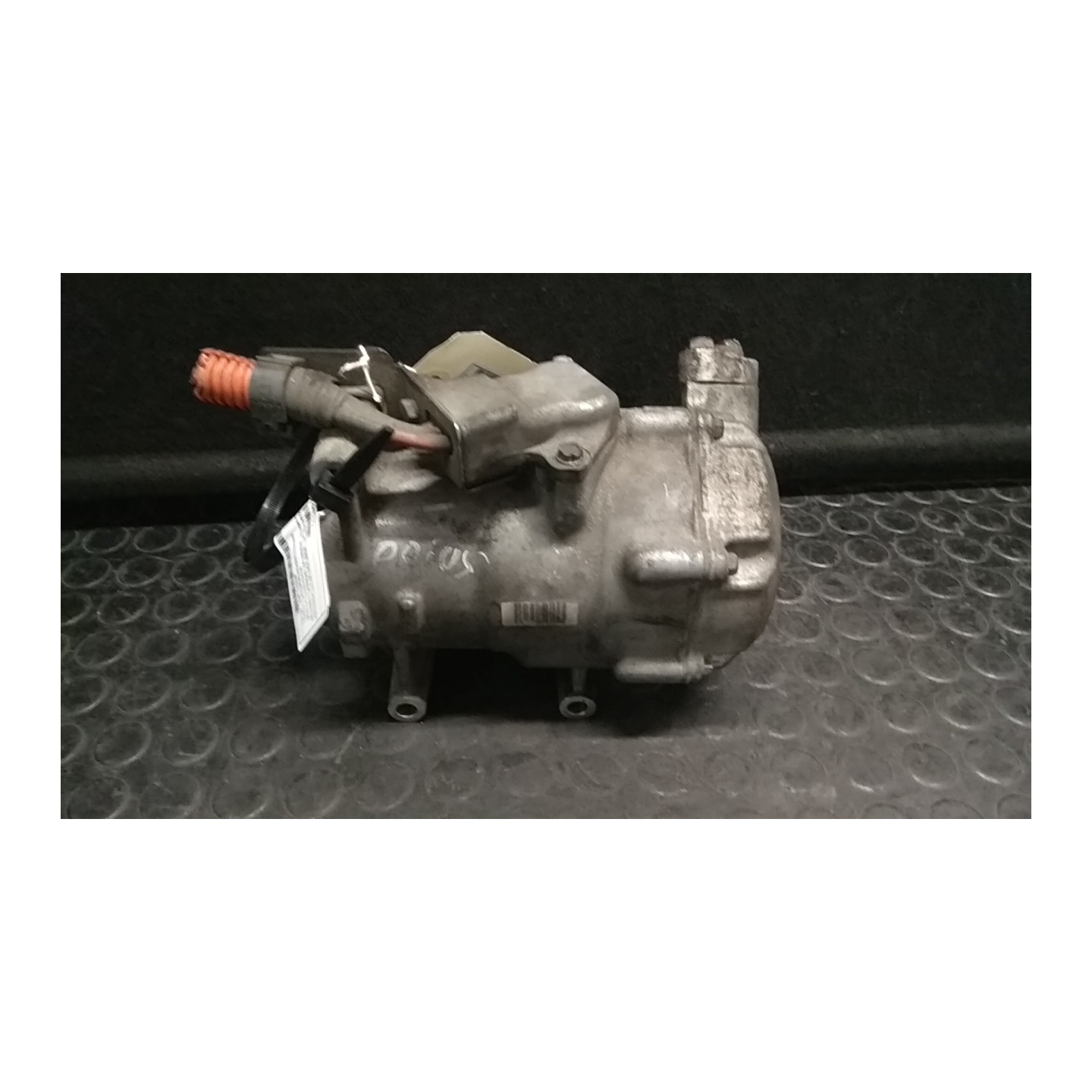COMPRESSORE A/C 013 TOYOTA PRIUS 2A SERIE (02/04-06/10) 1NZFXE 8837047010