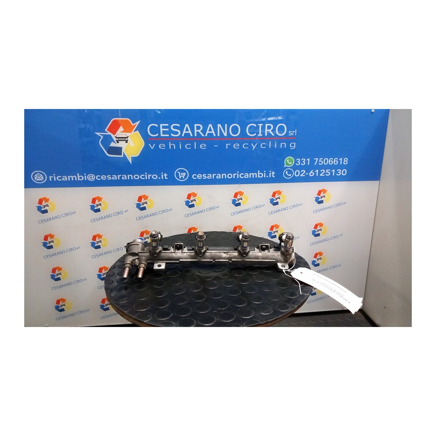INIETTORE 041 VOLKSWAGEN BORA (1J) (03/99-02/06) AZD 037906031AA