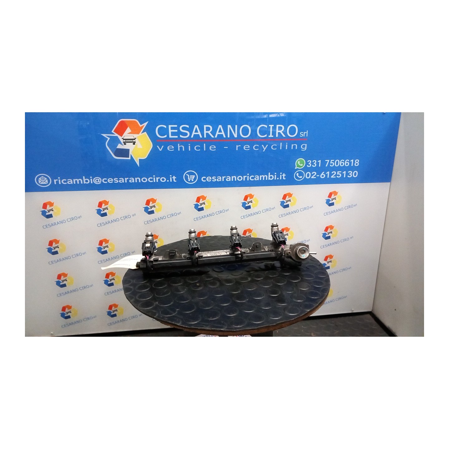 INIETTORE 041 VOLKSWAGEN BORA (1J) (03/99-02/06) AZD 037906031AA