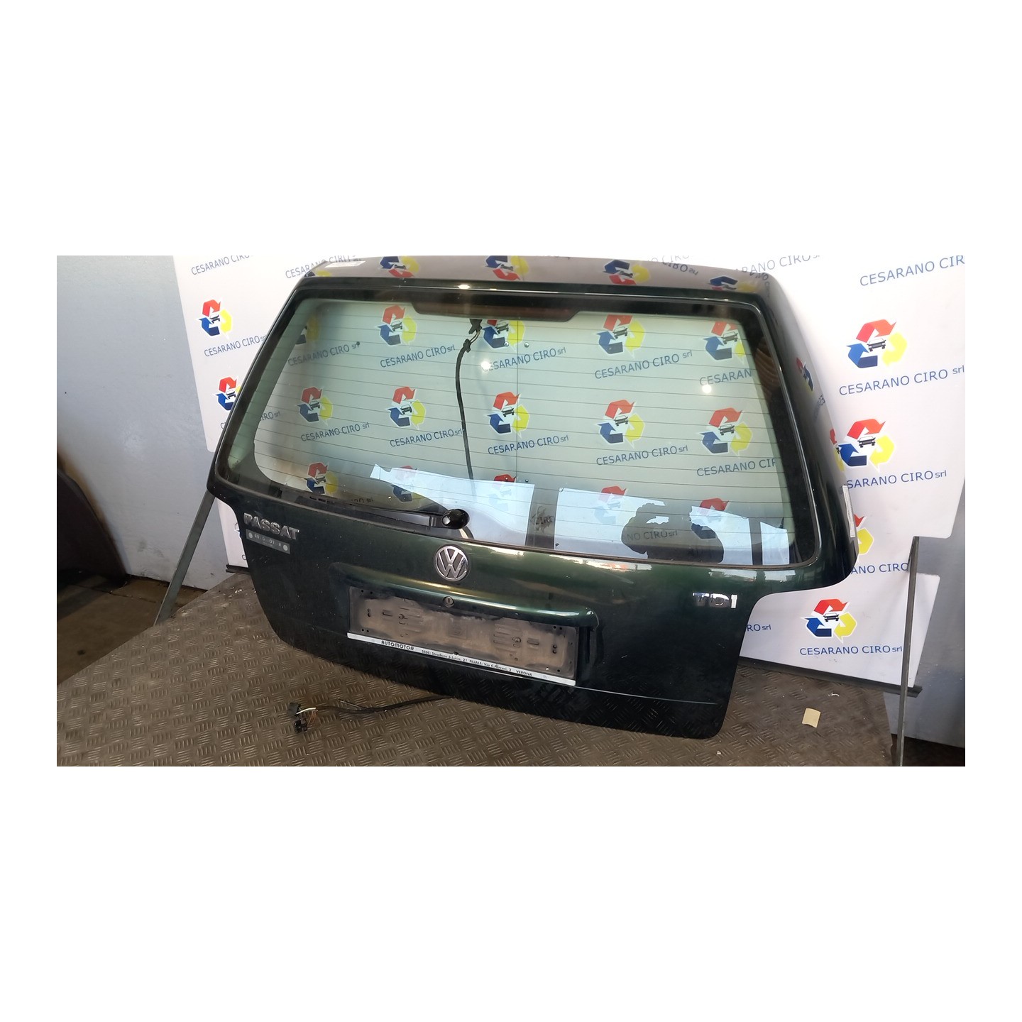 PORTELLO POST. 032 VOLKSWAGEN PASSAT (3B) (08/96-04/03) AFN 3B9827025K