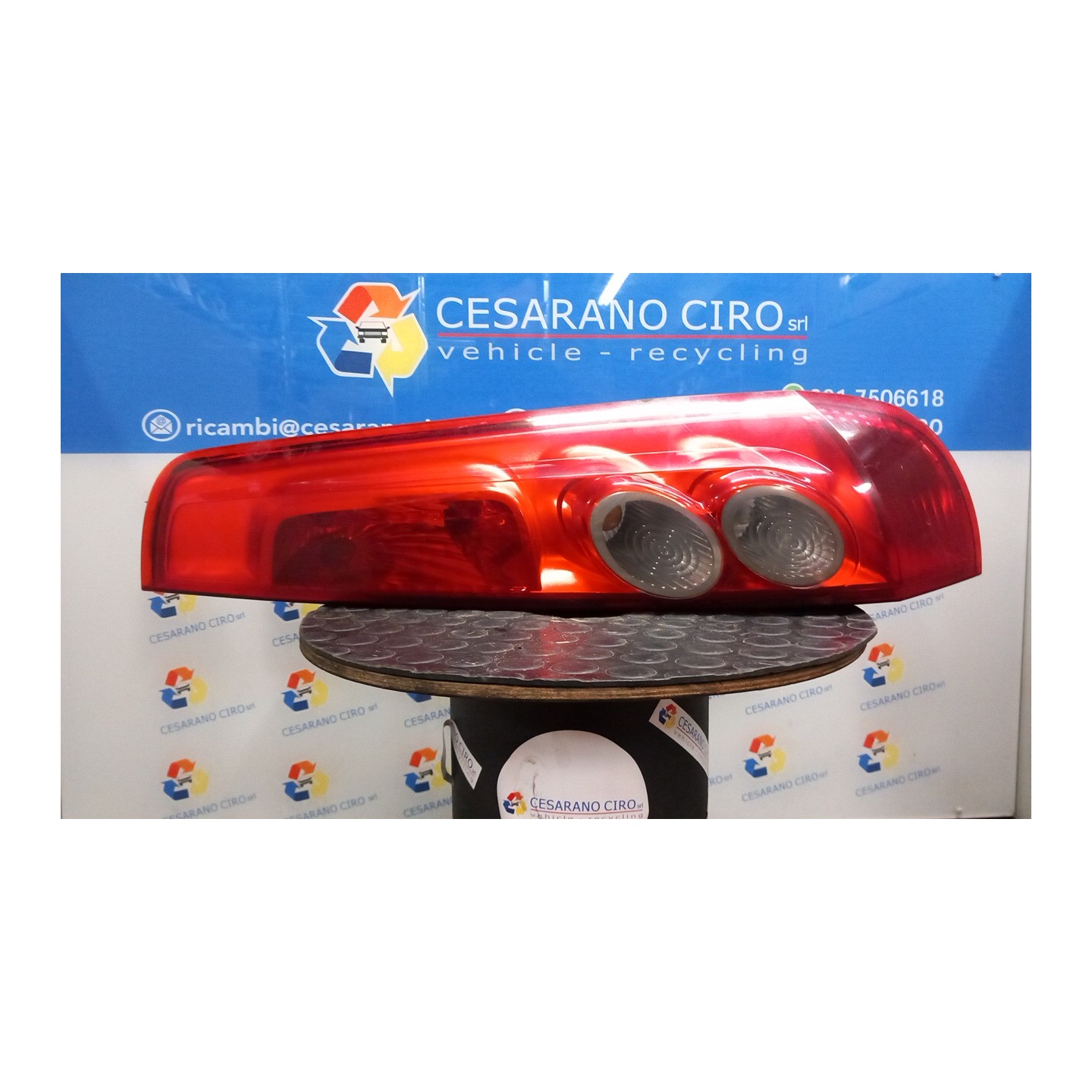 FANALE POST. DX. 066 FORD FIESTA (CBK) (12/05-12/08) F6JB 1432269