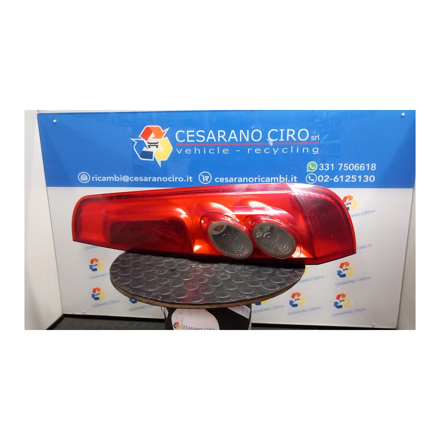 FANALE POST. DX. 066 FORD FIESTA (CBK) (12/05-12/08) F6JB 1432269