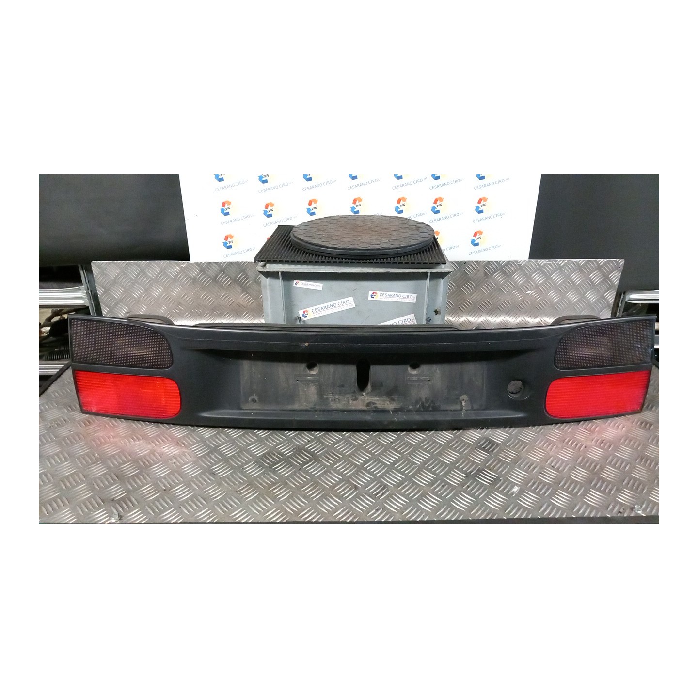 FANALE POST. PARTE INT. 077 RENAULT LAGUNA 1A SERIE (01/94-05/98) F3PB6 7701038277