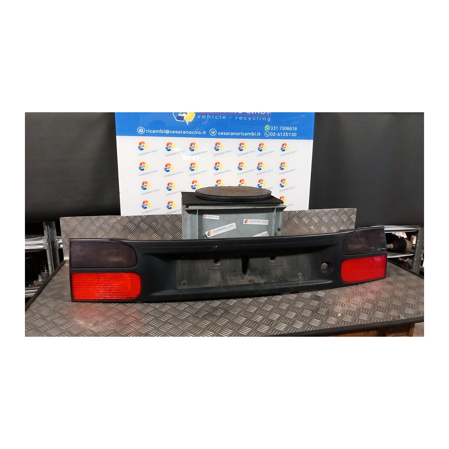 FANALE POST. PARTE INT. 077 RENAULT LAGUNA 1A SERIE (01/94-05/98) F3PB6 7701038277