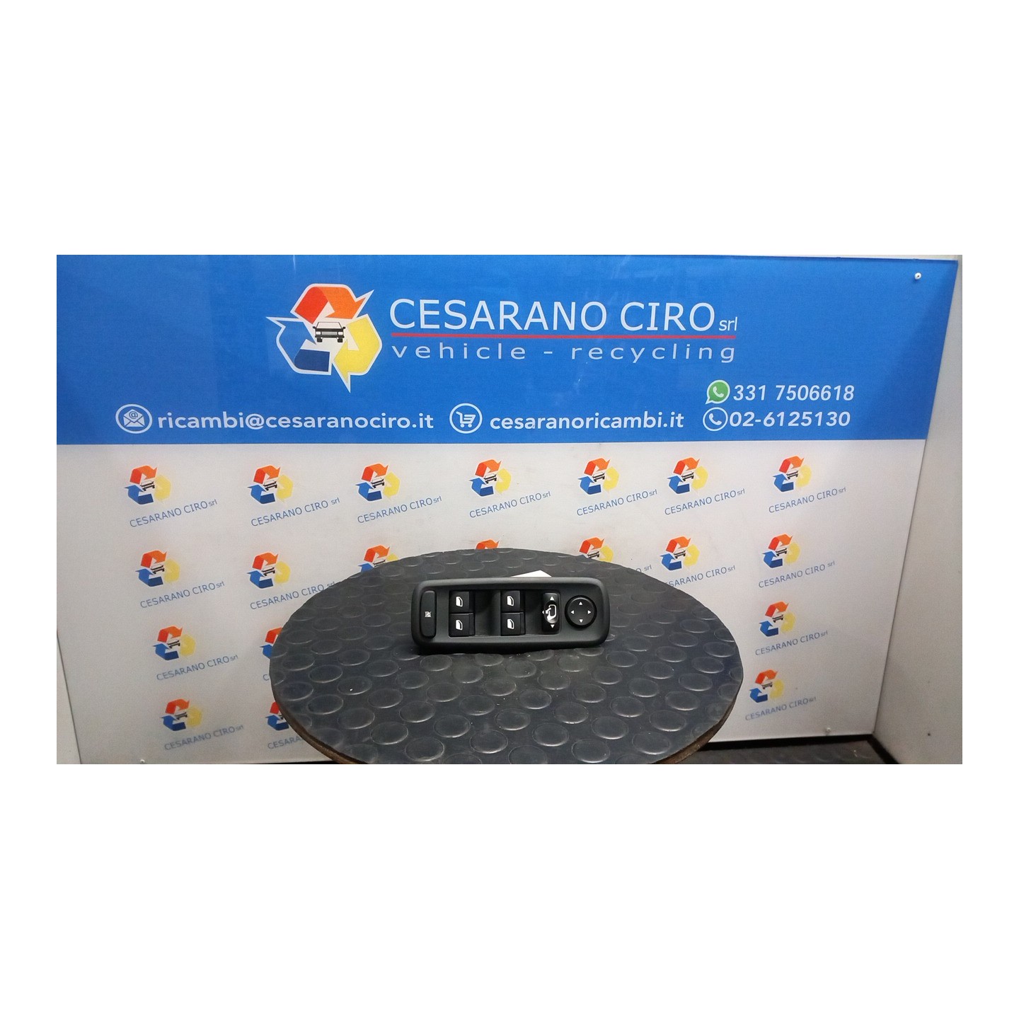 BLOCCO COMANDI ALZACRISTALLI E RETROVISORI EST. 085 CITROEN C8 (08/02-) RH02 6554CG
