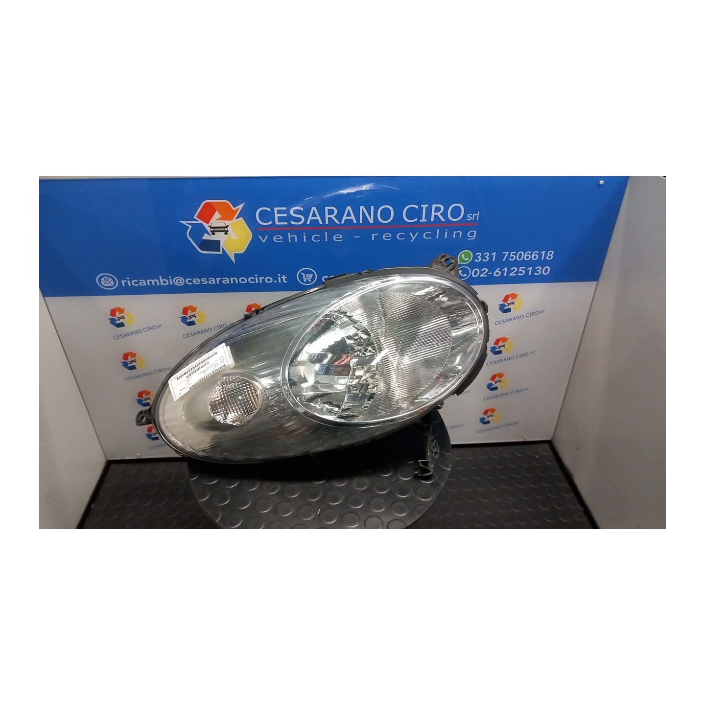 PROIETTORE DX. 003 NISSAN MICRA (K12E) (11/02-05/06) CR12 26010BC50B