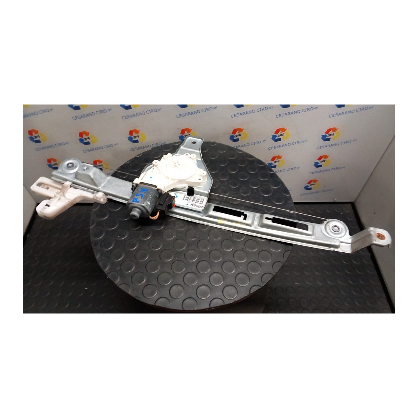 ALZACRISTALLO ELETTR. PORTA POST. SX. 057 JEEP PATRIOT (MK) (09/07-) B K68002893AA
