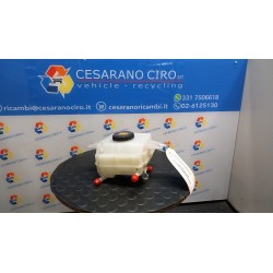 SERBATOIO LIQUIDO FRENI 011 TOYOTA AURIS (11/12-) 2ZR-FXE...