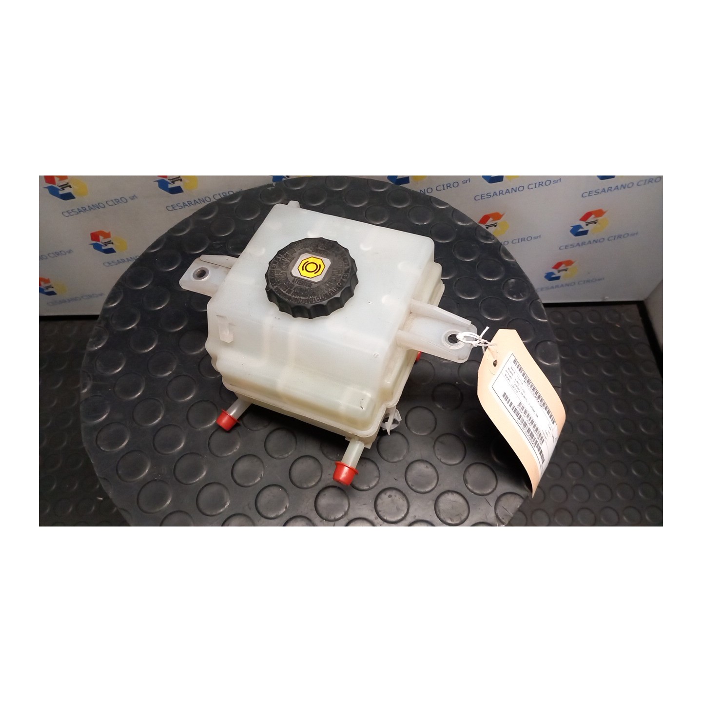 SERBATOIO LIQUIDO FRENI 011 TOYOTA AURIS (11/12-) 2ZR-FXE 4722012300