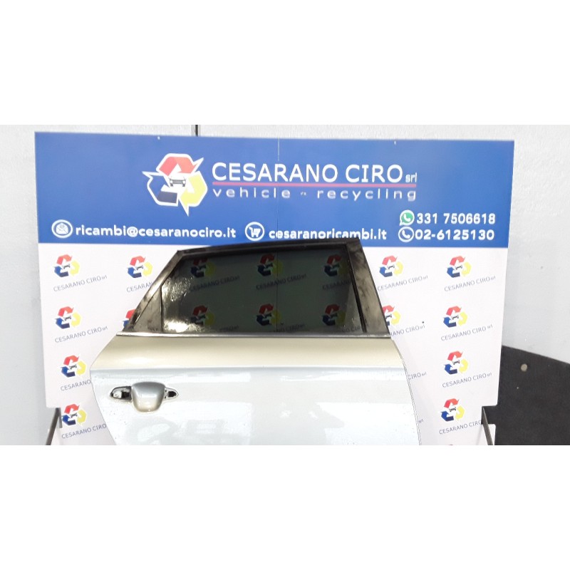 PORTA POST. DX. 013 KIA CARENS 3A SERIE (04/13-01/17) D4FD 77004A4000