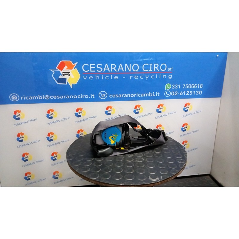 CINTURA DI SICUREZZA ANT. DCM DX. 023 KIA CARENS 3A SERIE (04/13-01/17) D4FD 88820A4000DCM