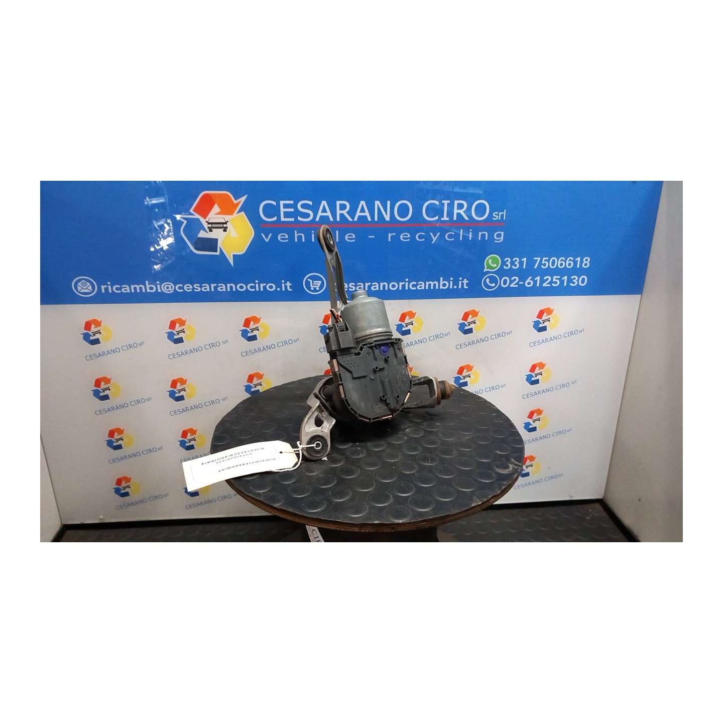 MOTORINO TERGIPARABREZZA DX. 030 KIA CARENS 3A SERIE (04/13-01/17) D4FD 98110A4900