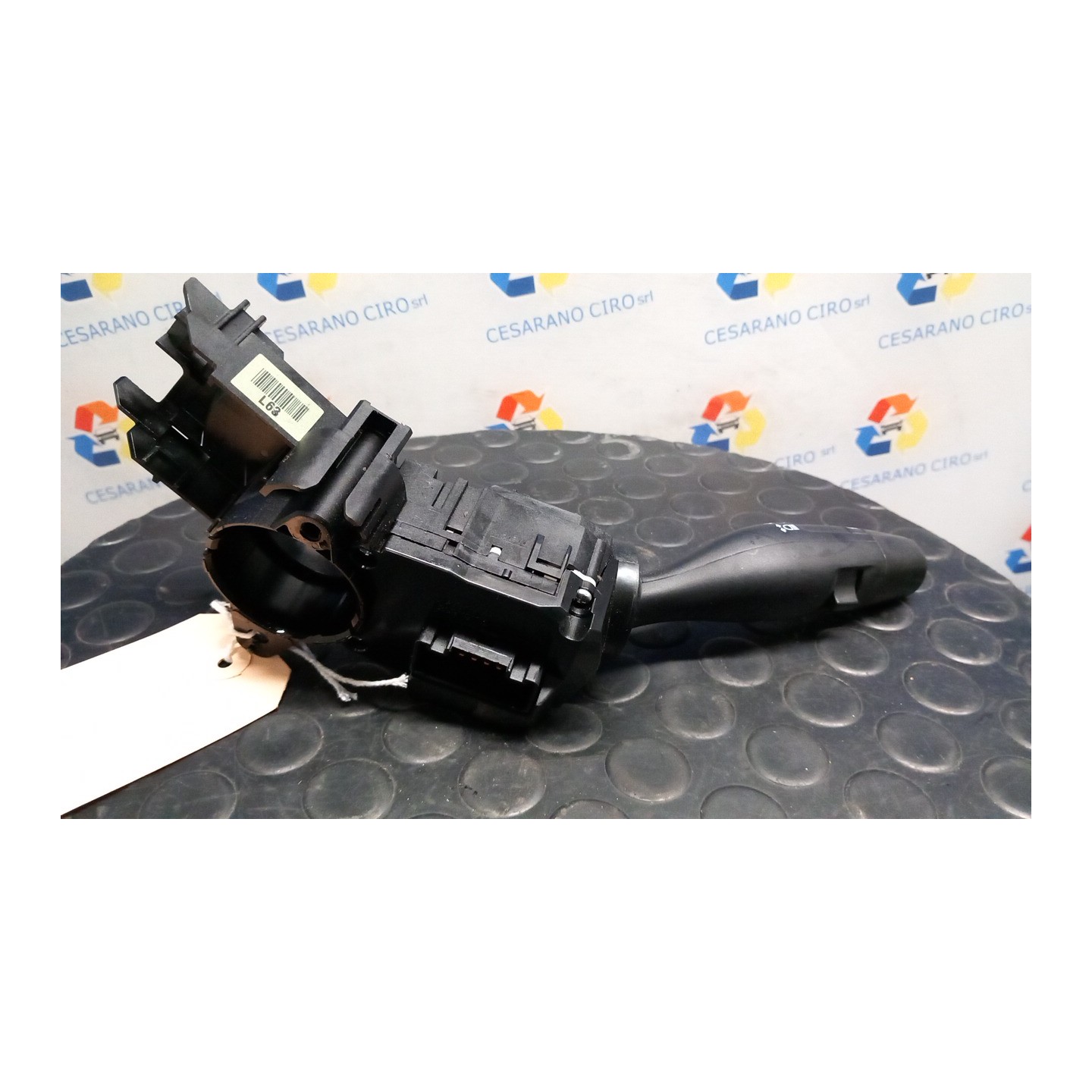 BLOCCO COMANDO VOLANTE LUCI 039 KIA CARENS 3A SERIE (04/13-01/17) D4FD 93410A4520