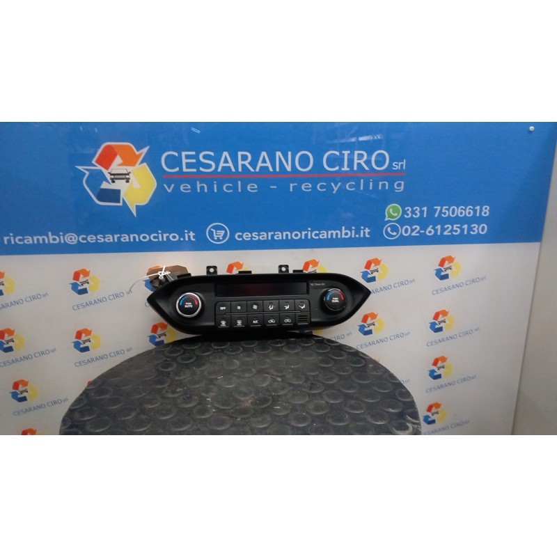 BLOCCO COMANDO CLIMATIZZAZIONE C/RISCALD./SIST.AUT.ANTINEBBIA 052 KIA CARENS 3A SERIE (04/13-01/17) D4FD 97250A4200CA