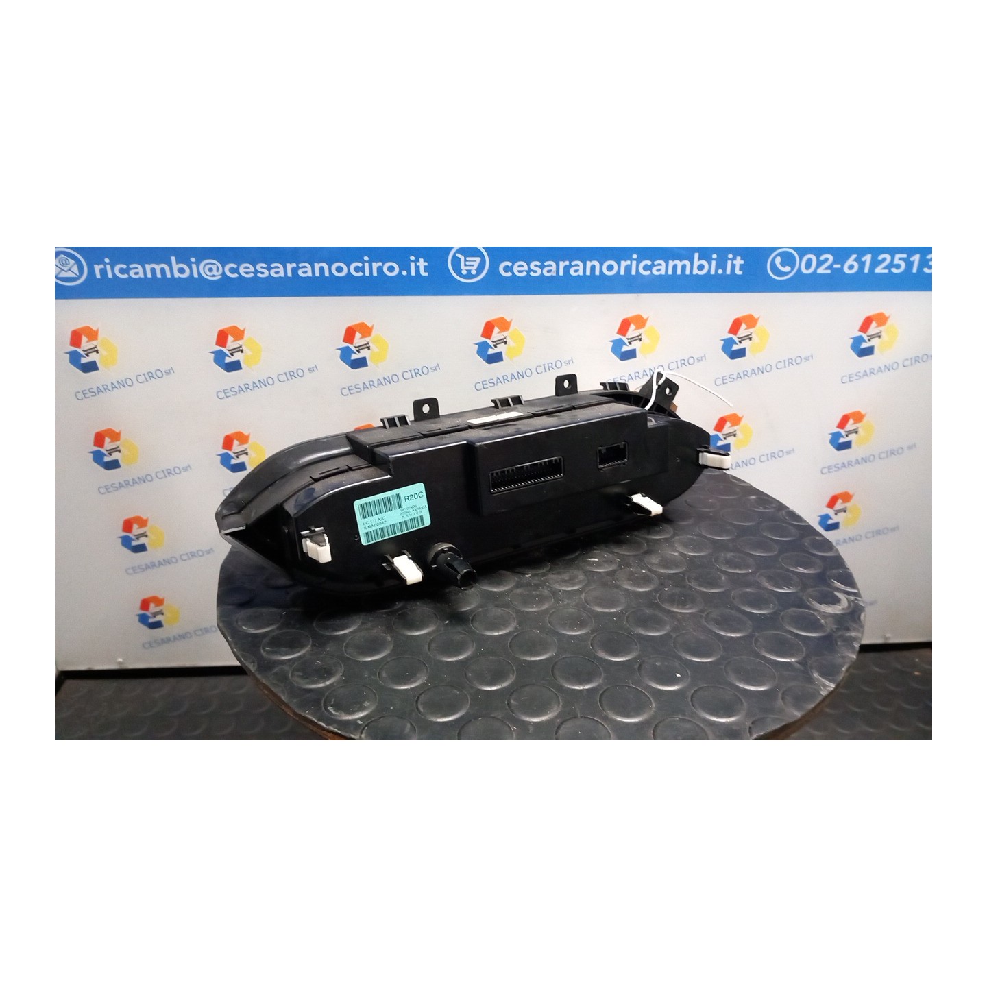 BLOCCO COMANDO CLIMATIZZAZIONE C/RISCALD./SIST.AUT.ANTINEBBIA 052 KIA CARENS 3A SERIE (04/13-01/17) D4FD 97250A4200CA