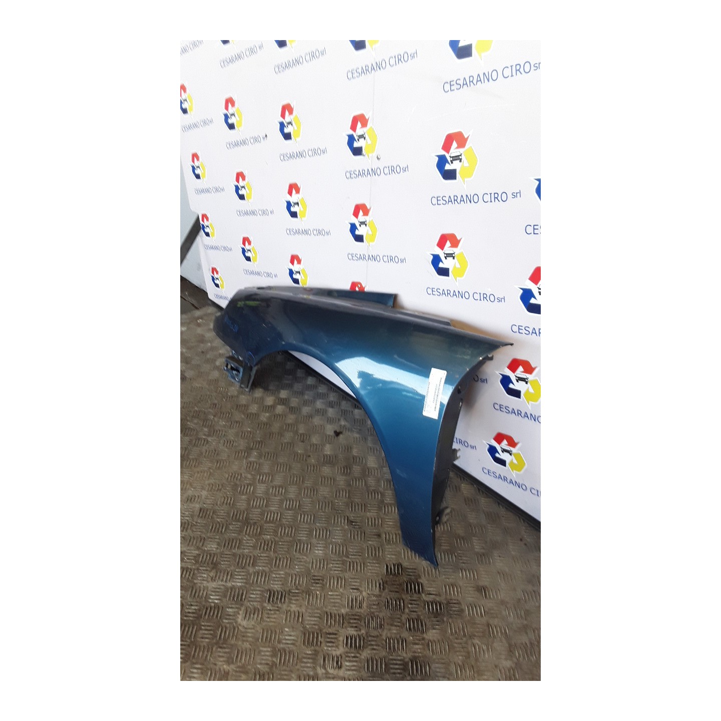 PARAFANGO ANT. SX. 087 RENAULT LAGUNA 1A SERIE (06/98-02/01) F4PA7 7751698031