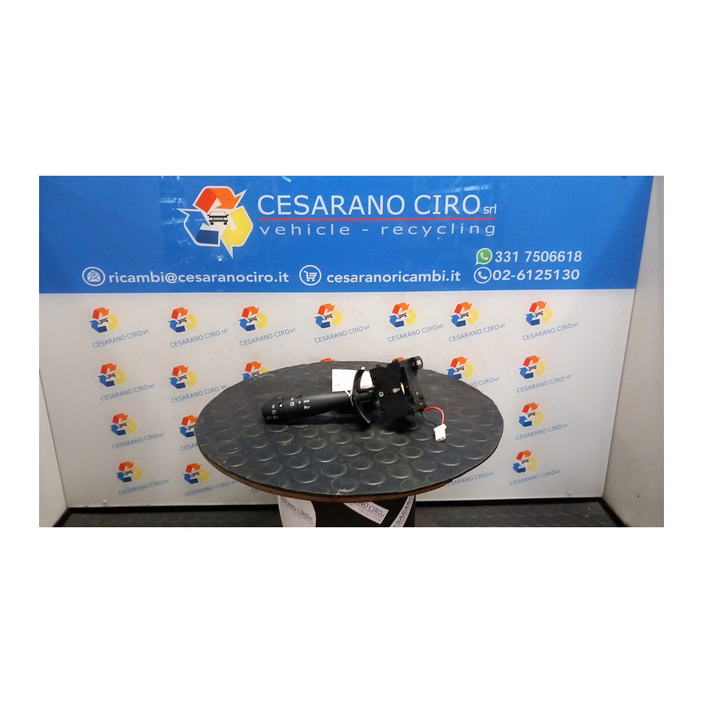 BLOCCO COMANDO VOLANTE LUCI 114 RENAULT KANGOO (08/97-04/03) D7FG7 7701047652