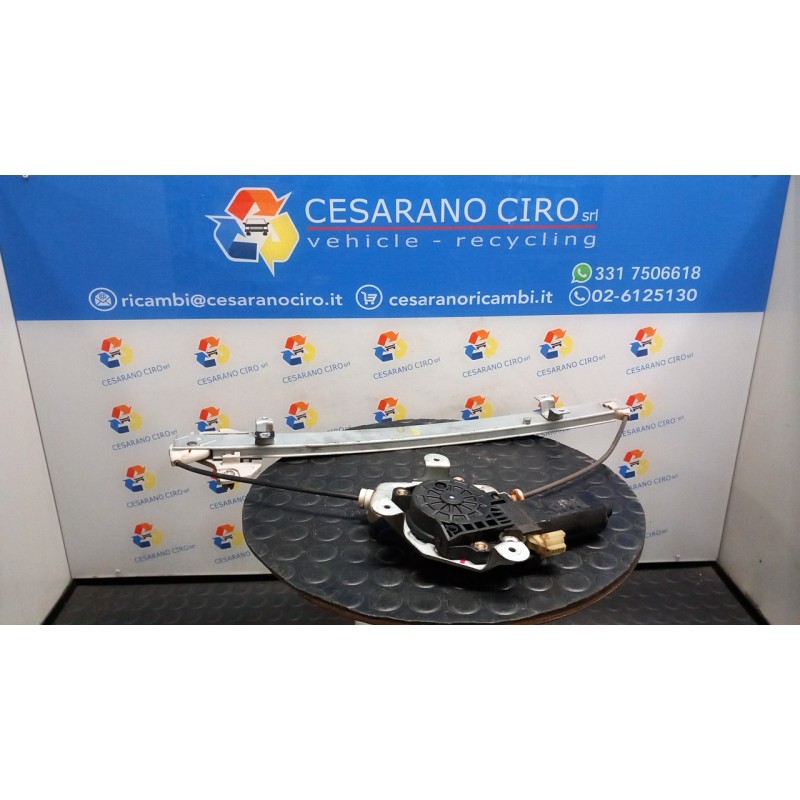 ALZACRISTALLO ELETTR. PORTA ANT. DX. 001 HYUNDAI ATOS PRIME (12/99-09/03) G4HC 8240406010