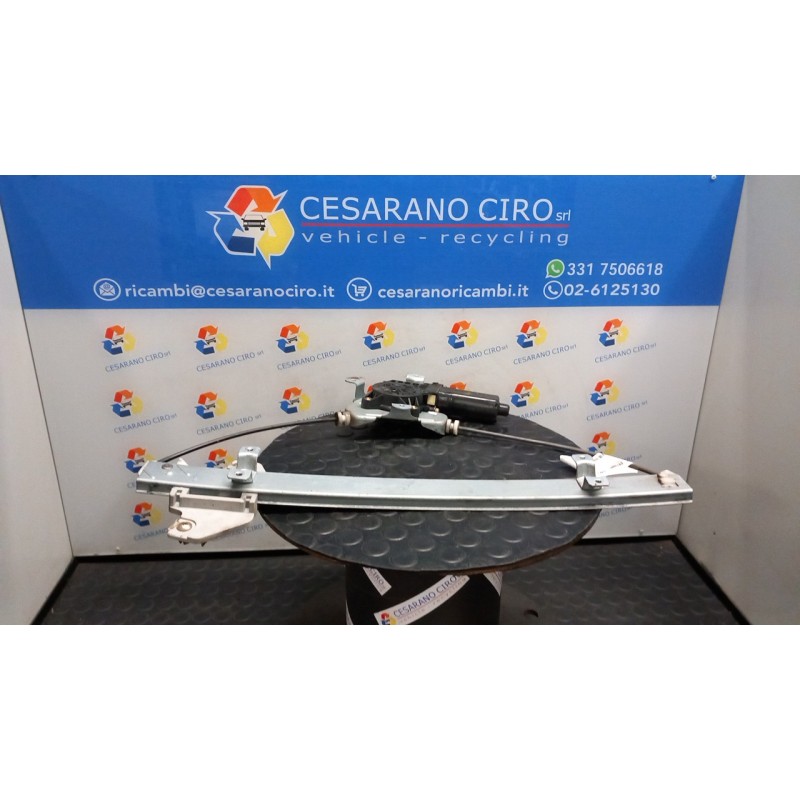ALZACRISTALLO ELETTR. PORTA ANT. SX. 002 HYUNDAI ATOS PRIME (12/99-09/03) G4HC 8240306010