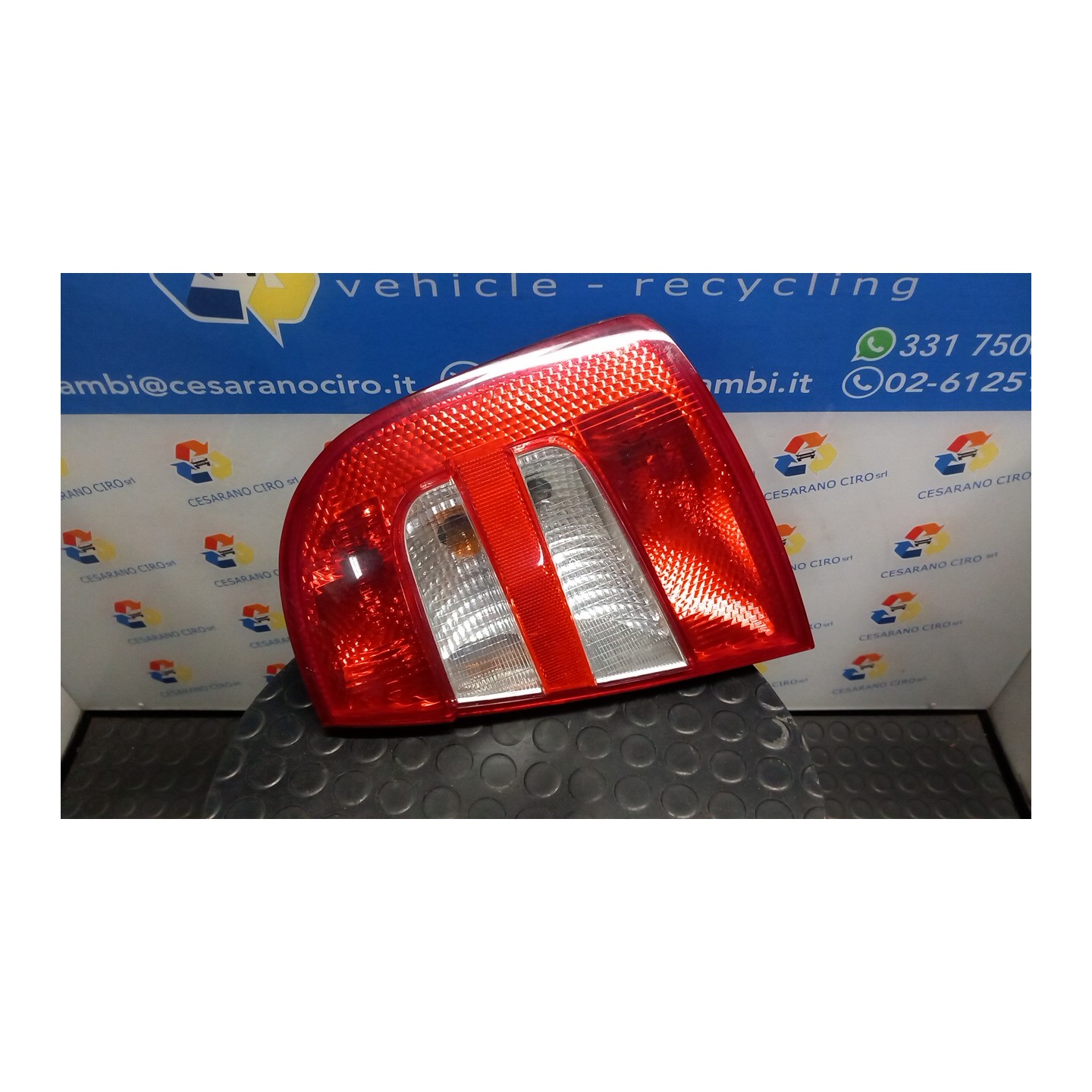 FANALE POST. DX. 016 SKODA FABIA (6Y) (01/00-11/07) BBY 6Y6945112C