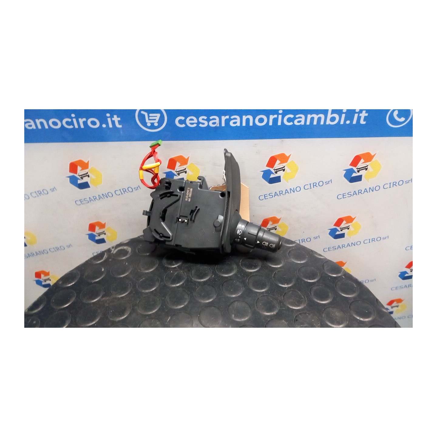 BLOCCO COMANDO VOLANTE LUCI 056 RENAULT CLIO 3A SERIE (05/09-) D4FL7 7701057090