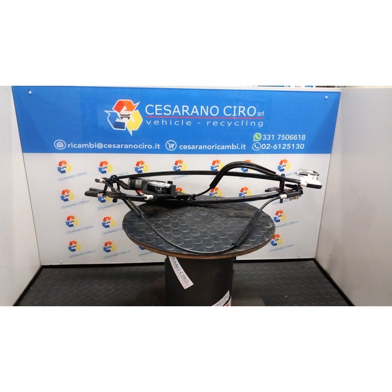 ALZACRISTALLO ELETTR. PORTA ANT. CON MOTORINO DX. 065 CHRYSLER VOYAGER/GRAND VOYAGER (04/01-0 25L K05135250AA