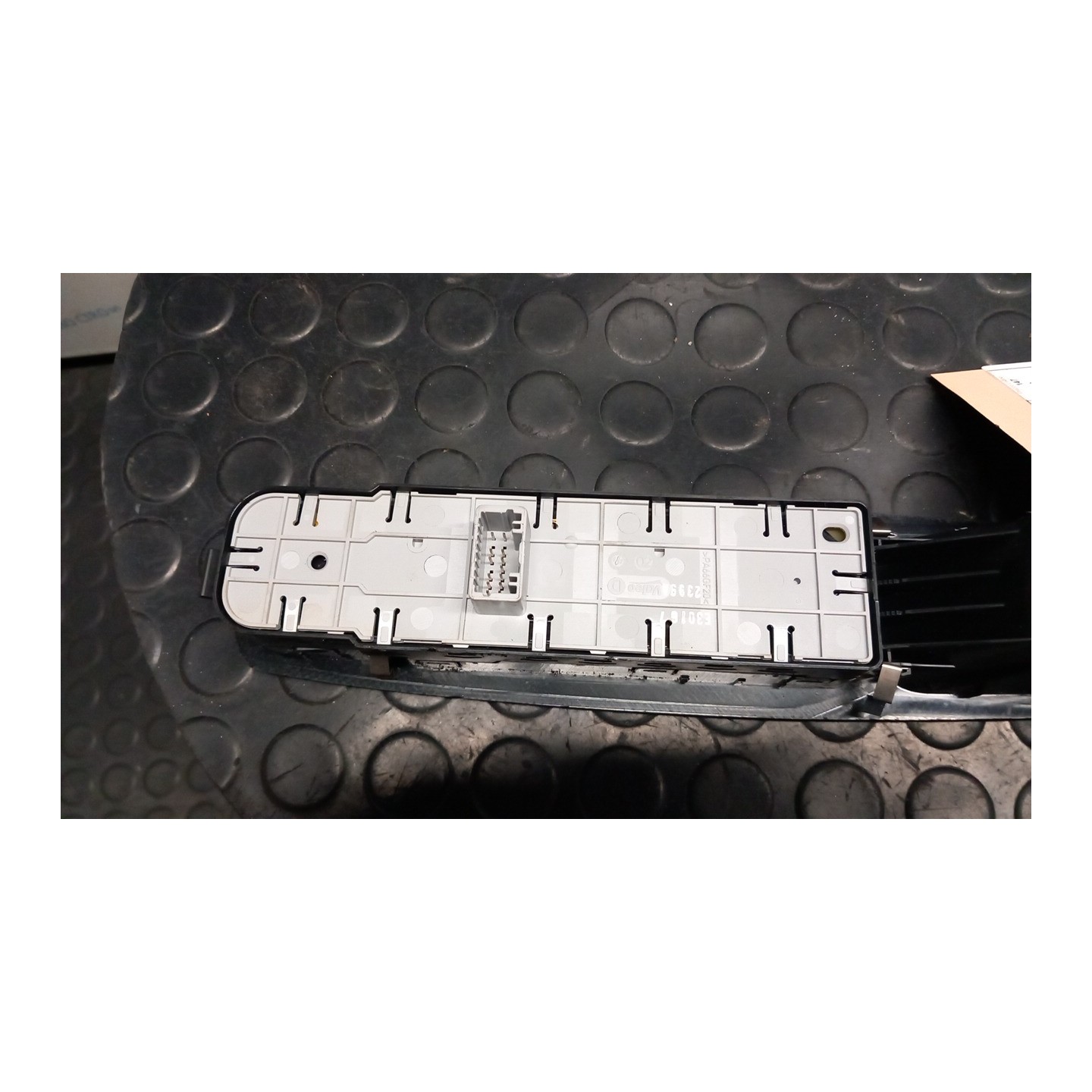 BLOCCO COMANDI ALZACRISTALLI E RETROVISORI EST. 090 RENAULT SCENIC 3A SERIE (04/09-10/13) K9KJ8 809610014R