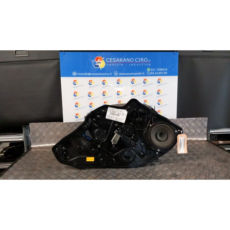 ALZACRISTALLO ELETTR. PORTA POST. SX. 109 ALFA ROMEO GIULIETTA (6Q) (02/16-) 940B4000 71754422