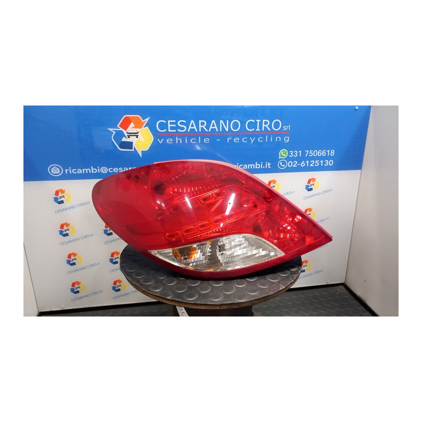 FANALE POST. SX. 114 PEUGEOT 207 (06/09-) 8HR 6350HQ