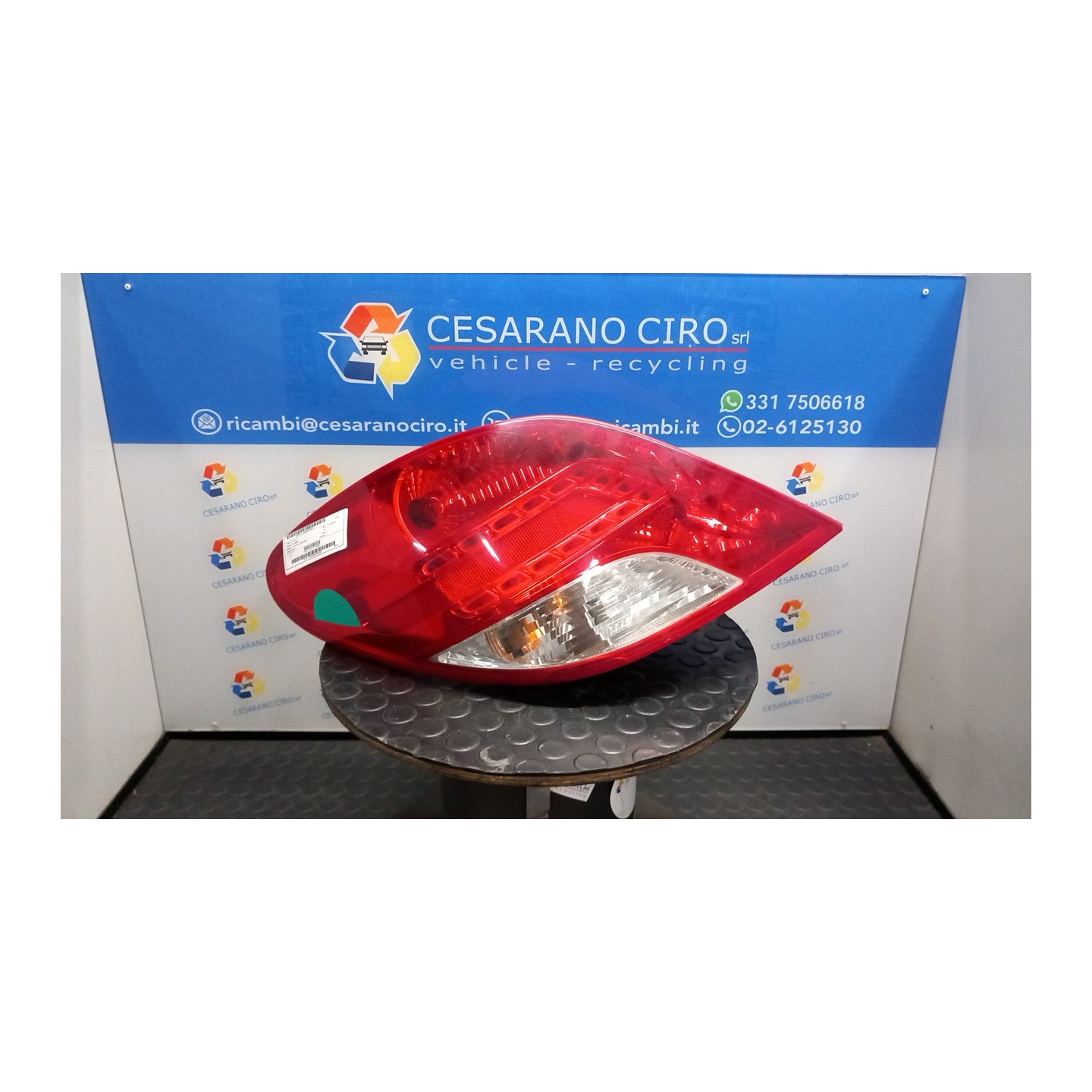 FANALE POST. SX. 115 PEUGEOT 207 (06/09-) 8HR 6350HQ