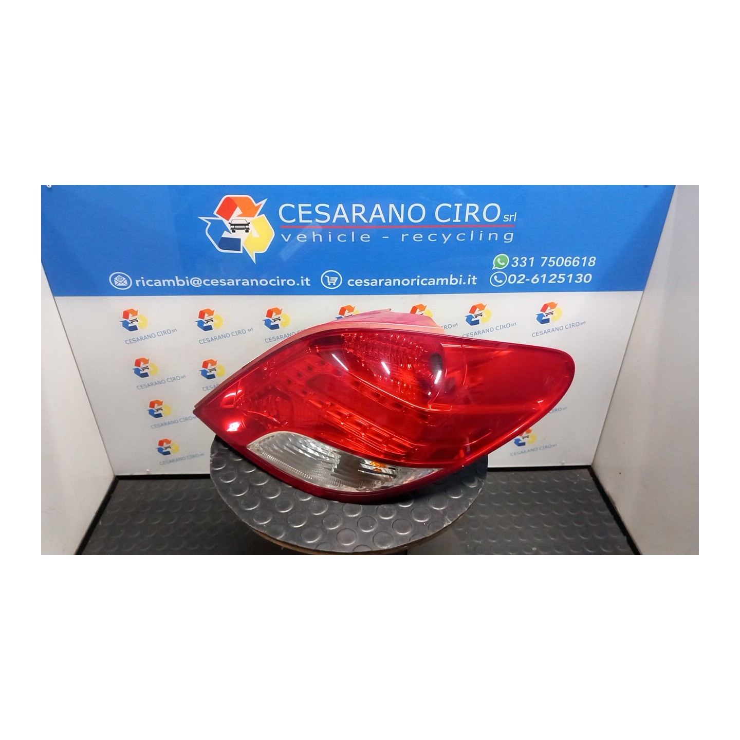 FANALE POST. DX. 117 PEUGEOT 207 (06/09-) 8HR 6351HQ