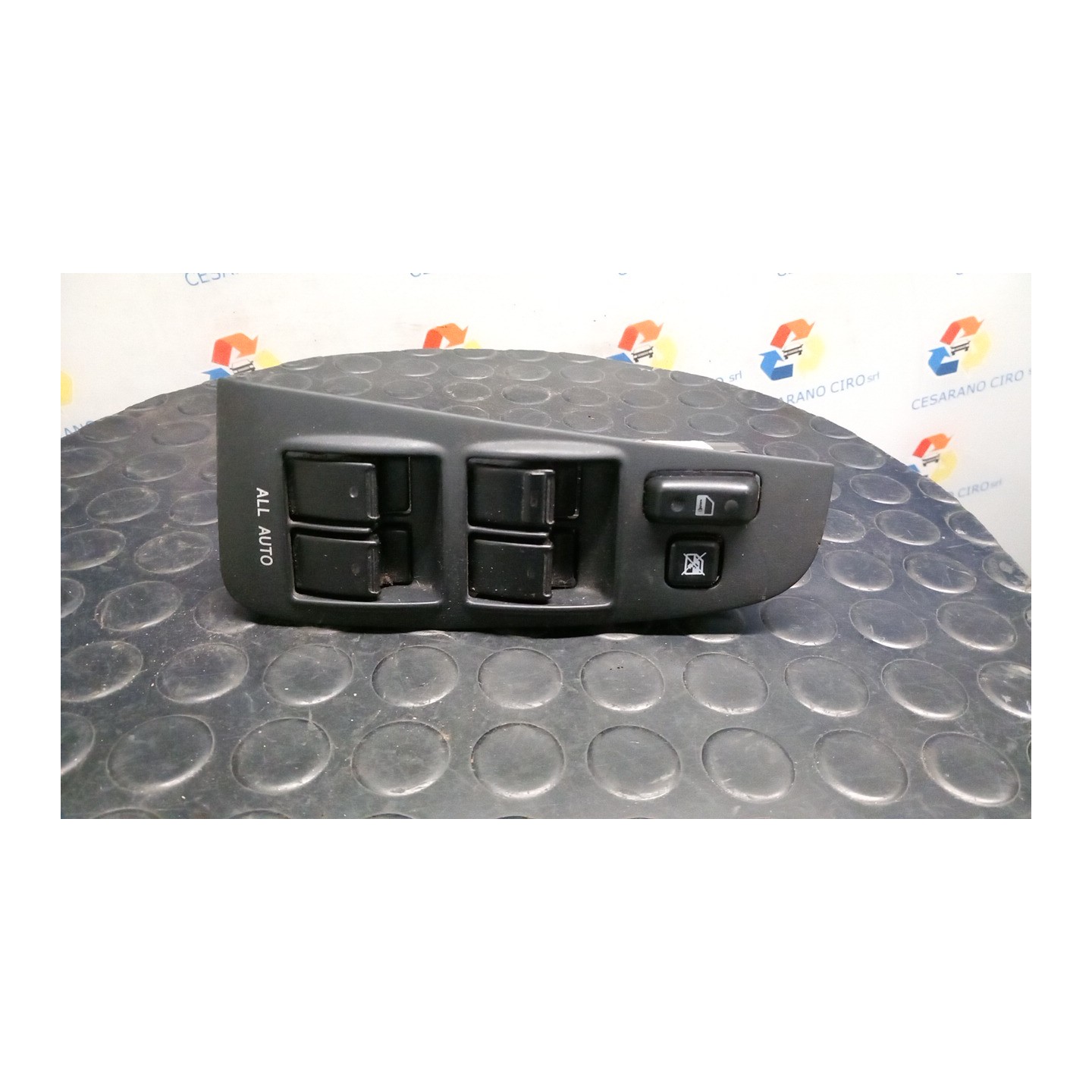 BLOCCO COMANDI ALZACRISTALLI 031 TOYOTA AVENSIS (04/03-04/09) 1ADFTV 8482005100