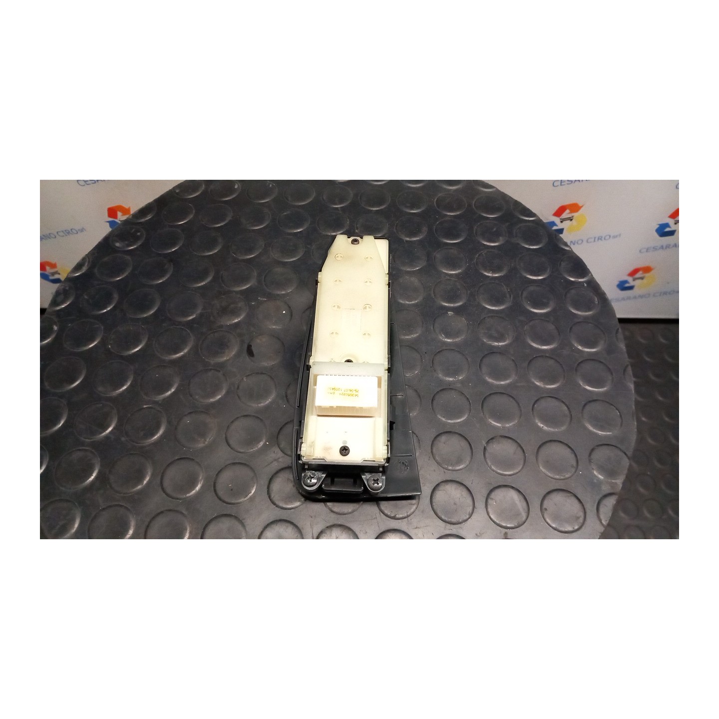 BLOCCO COMANDI ALZACRISTALLI 031 TOYOTA AVENSIS (04/03-04/09) 1ADFTV 8482005100