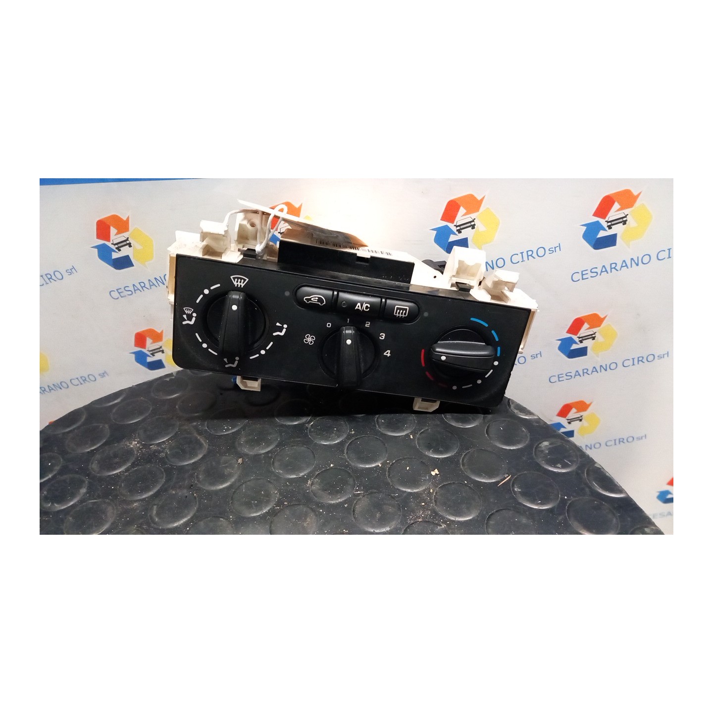 BLOCCO COMANDO CLIMATIZZAZIONE C/A/C AUTO 096 CITROEN C3 PLURIEL (05/03-11/10) 8HX 6451RY