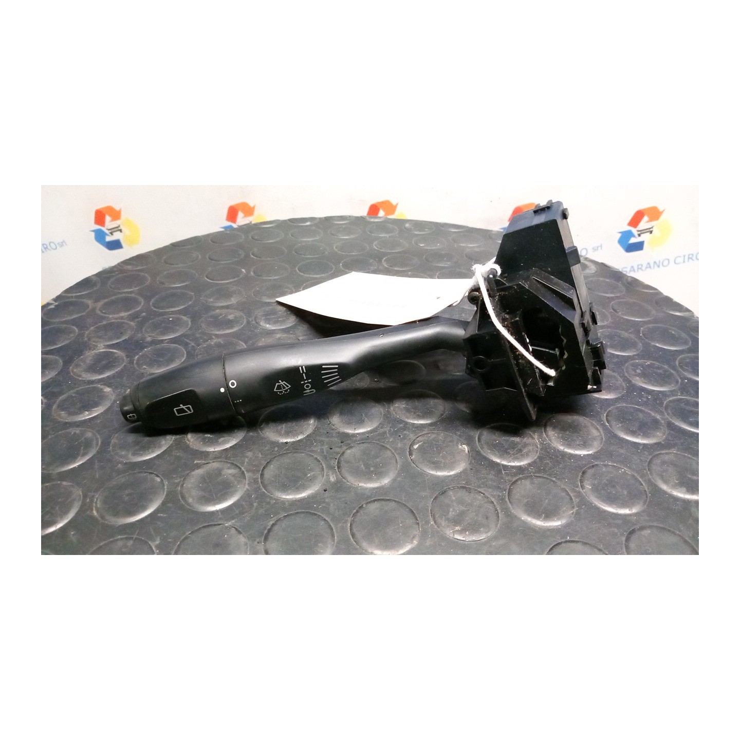 BLOCCO COMANDI TERGICRISTALLI 109 MITSUBISHI SPACE STAR (09/98-06/07) 4G13 MR362472