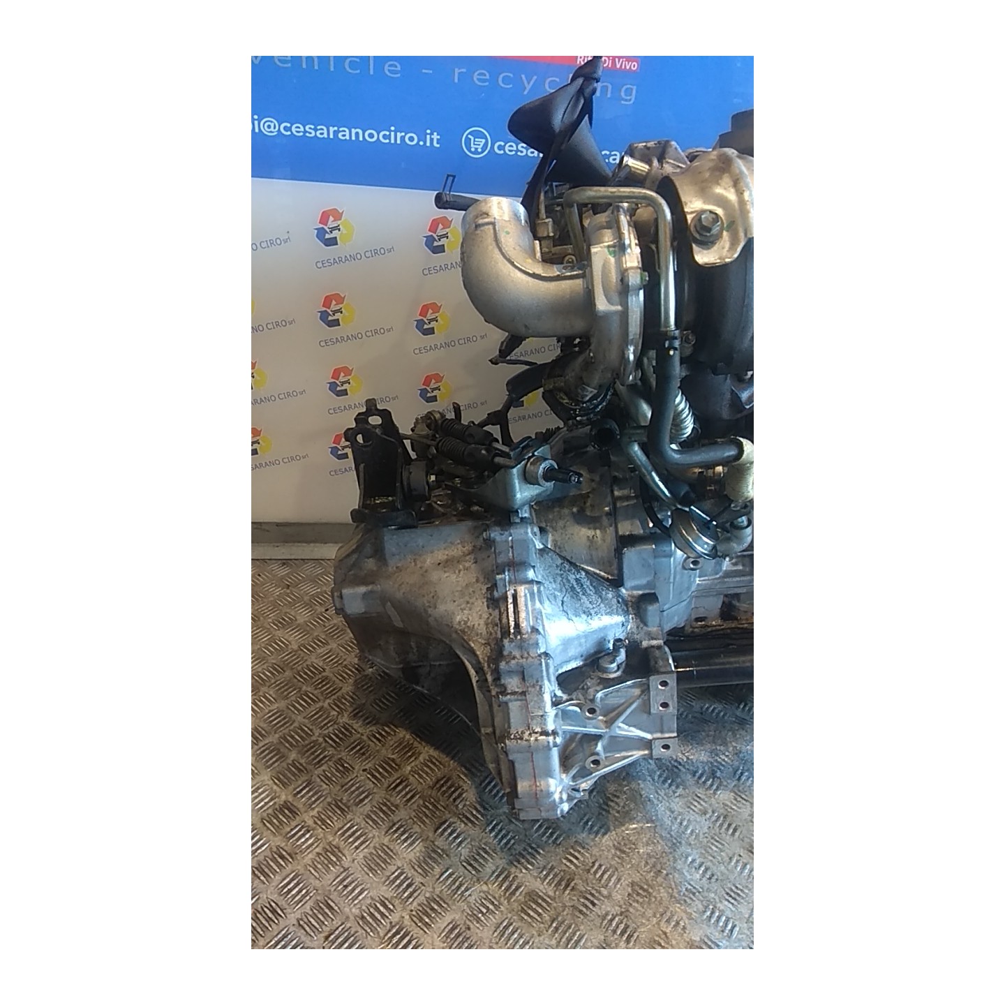 CAMBIO COMPL. 08-03 084 TOYOTA AVENSIS (04/03-04/09) 1ADFTV 3030005020