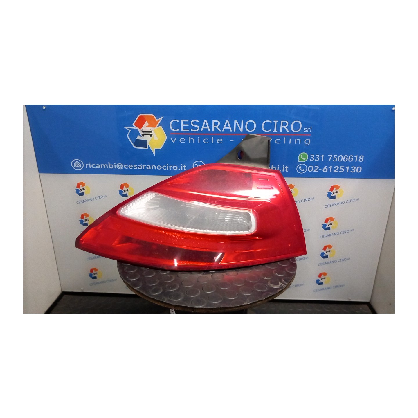 FANALE POST. DX. 040 RENAULT MEGANE 2A SERIE (02/06-08/09) K4M87 8200413216