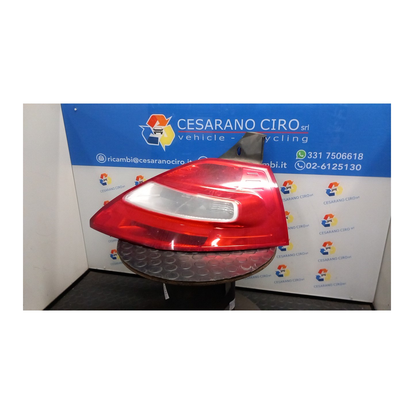 FANALE POST. DX. 040 RENAULT MEGANE 2A SERIE (02/06-08/09) K4M87 8200413216