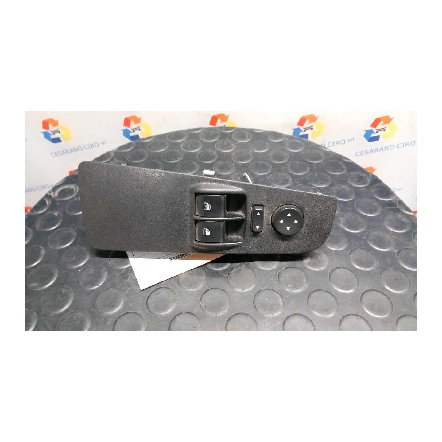 BLOCCO COMANDI ALZACRISTALLI E RETROVISORI EST. SX. 052 FIAT GRANDE PUNTO (2Y) (06/05-12/08 199A4000 735411026